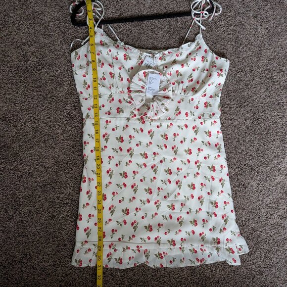 NWT | Abercrombie & Fitch | Cherry Mini Dress | White/Red | Size L - Picture 8 of 8